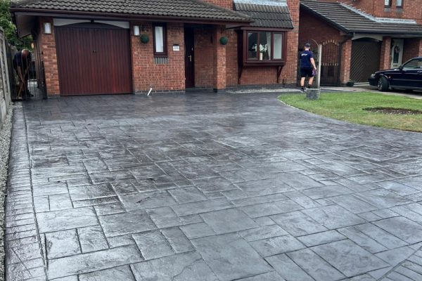 Driveways Helmshore  